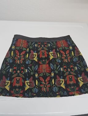 Embroidered Floral Black Mini Skirt - Multicolor Pattern
